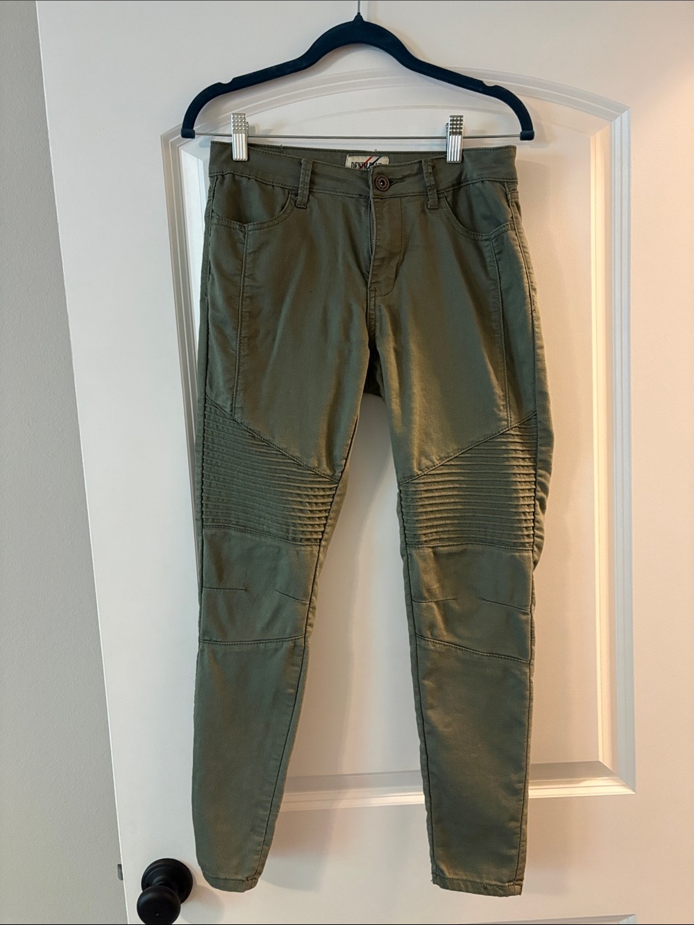 Women’s Skinny Moto Pants - Olive Green